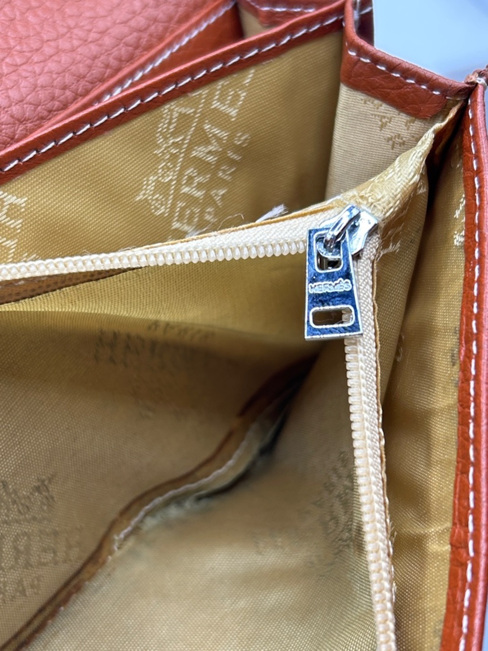 Hermes Wallet - Picture 10 of 13